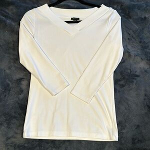 White high vneck blouse